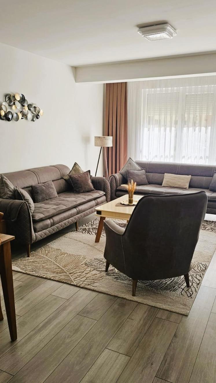 Value Living Apartment Ferizaj Zewnętrze zdjęcie